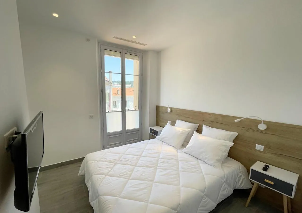 Apartment Viva Riviera Deluxe Top Floor 2 Bedrooms 2 Bathrooms Cannes