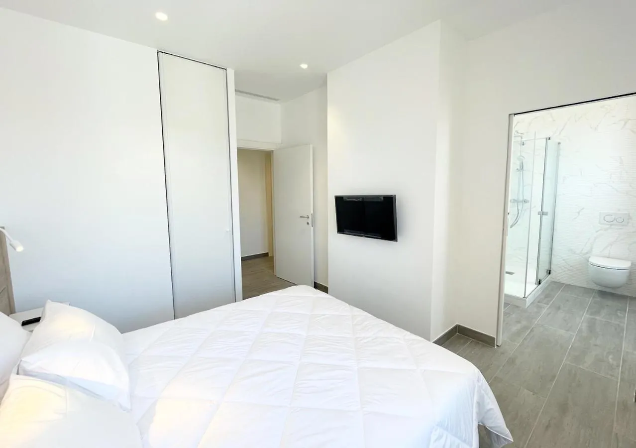 Apartment Viva Riviera Deluxe Top Floor 2 Bedrooms 2 Bathrooms Cannes